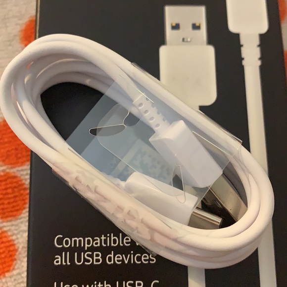 Samsung Charging Cable - Picture 4 of 5